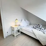Leyla Og