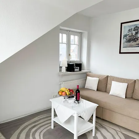 Apartament Leyla Og *
